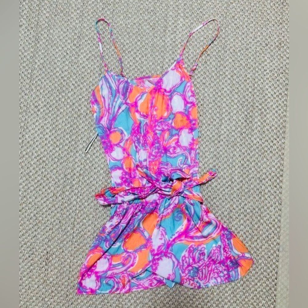 Colorful Lilly Pulitzer Shirley Blue Floral Print Romper! Size Small;Super cute!